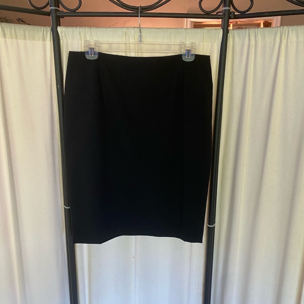 Elie Tahari Black Bennet Pencil Skirt